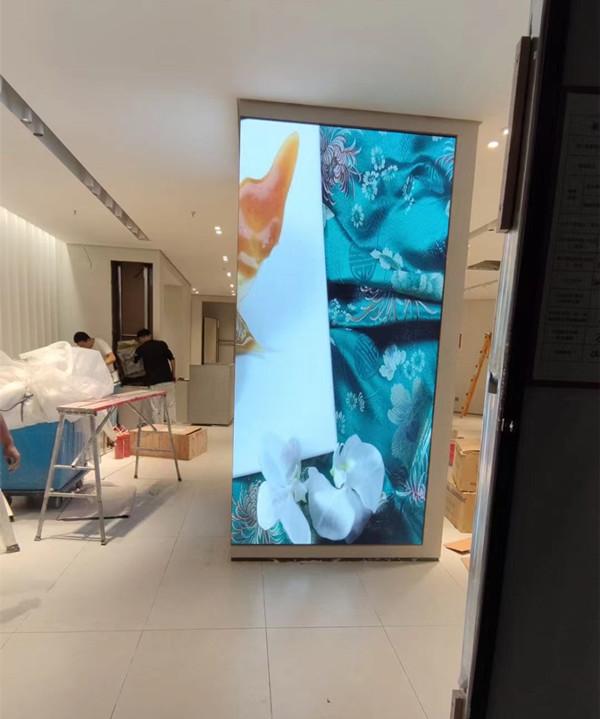石楼商场门店转角LED显示屏